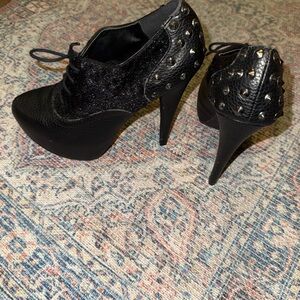 Penny Loves Kenny Black Studded Heels